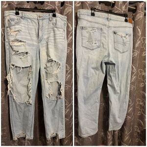 American Eagle Straight Jeans - Size 18